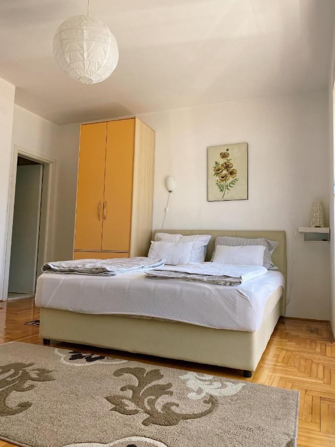 Apartments Bellevue - Otasevic Χέρτσεγκ Νόβι Εξωτερικό φωτογραφία