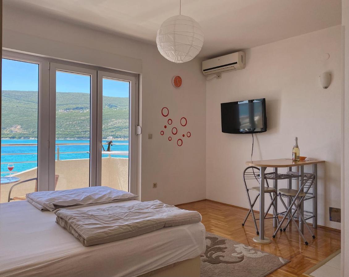 Apartments Bellevue - Otasevic Χέρτσεγκ Νόβι Εξωτερικό φωτογραφία