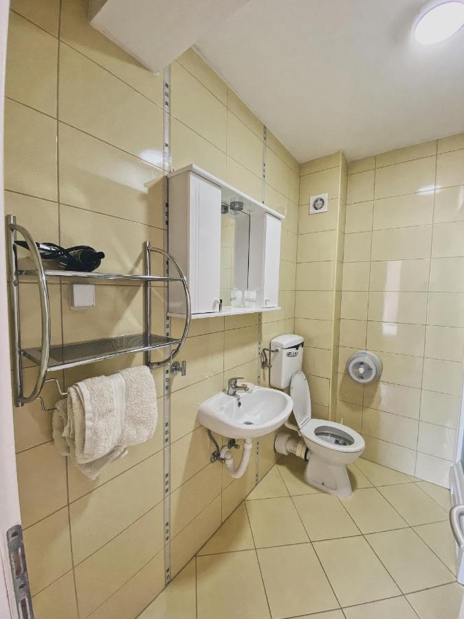 Apartments Bellevue - Otasevic Χέρτσεγκ Νόβι Εξωτερικό φωτογραφία