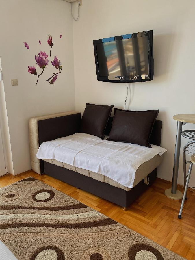 Apartments Bellevue - Otasevic Χέρτσεγκ Νόβι Εξωτερικό φωτογραφία