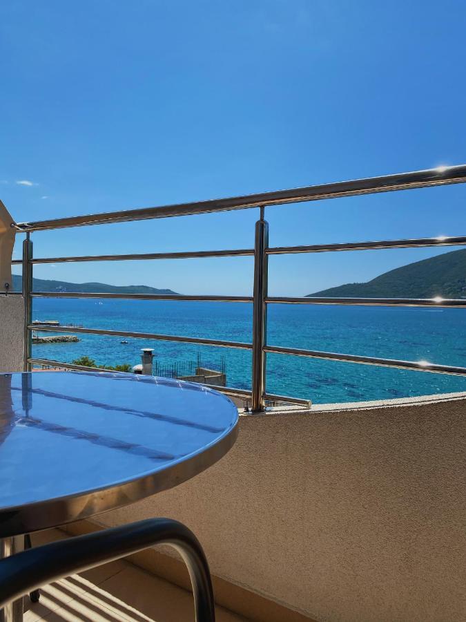 Apartments Bellevue - Otasevic Χέρτσεγκ Νόβι Εξωτερικό φωτογραφία