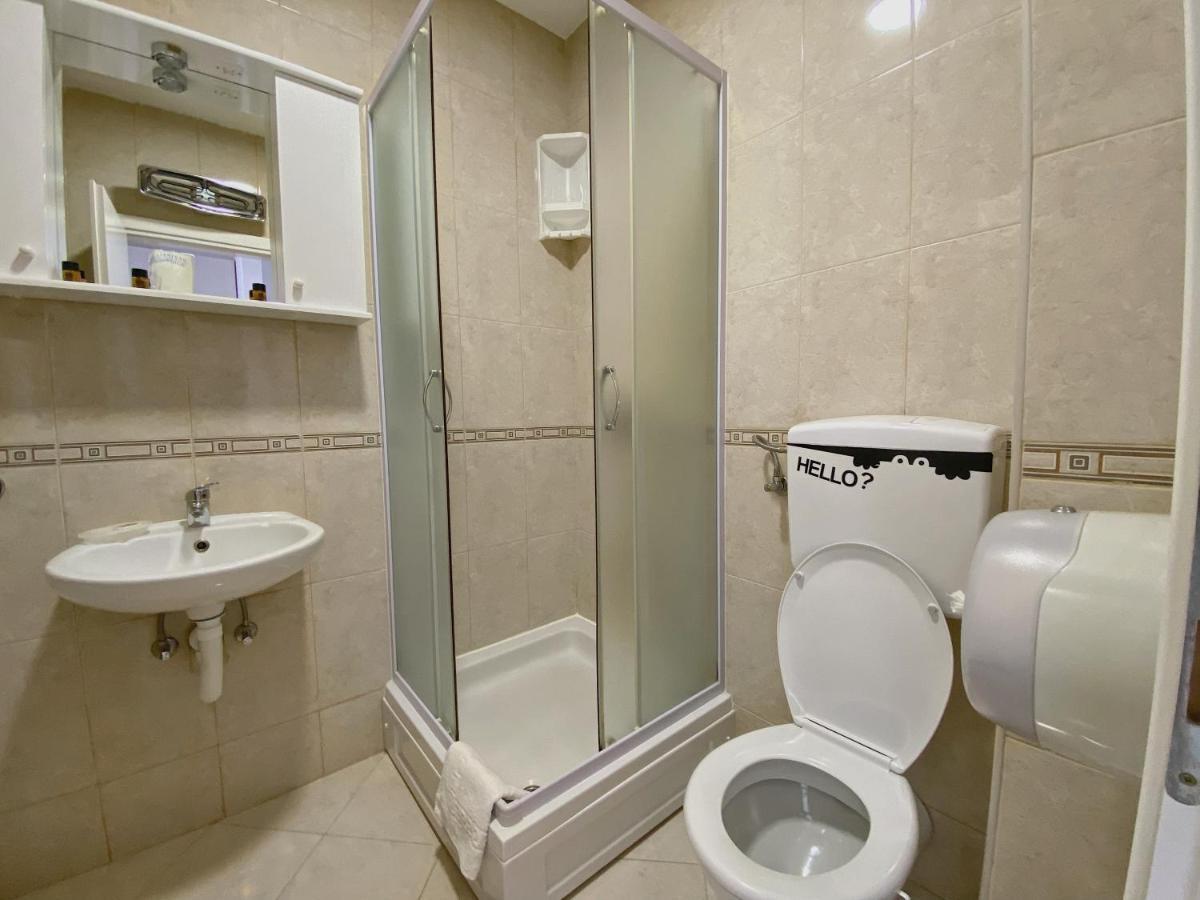 Apartments Bellevue - Otasevic Χέρτσεγκ Νόβι Εξωτερικό φωτογραφία