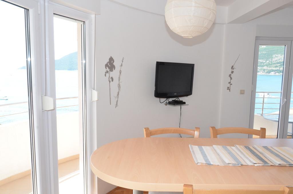 Apartments Bellevue - Otasevic Χέρτσεγκ Νόβι Δωμάτιο φωτογραφία